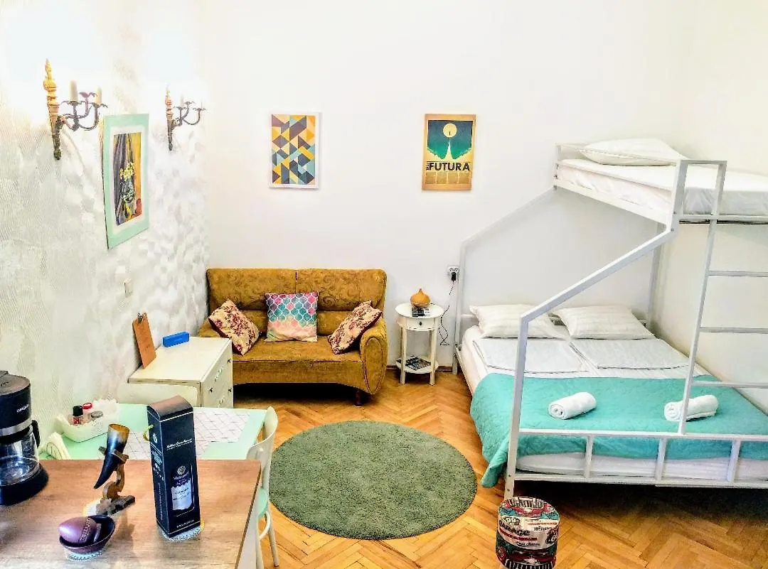 Апартаменты Old Town Studio With Picture Perfect Terrace ! Тбилиси Грузия
