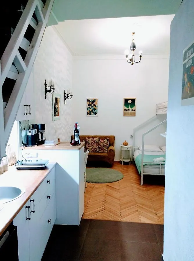 Old Town Studio With Picture Perfect Terrace ! Τυφλίδα Γεωργία